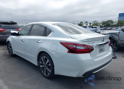 2017 Nissan Altima 2.5 Sr из США, поврежденный, VIN 1N4AL3AP3HN304971